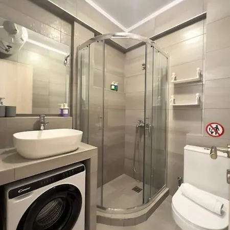 Apartment Market *