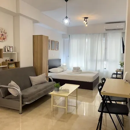Market Apartment *